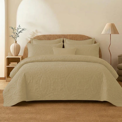 BEIGE QUILTED BEDSPREAD SET(flower)